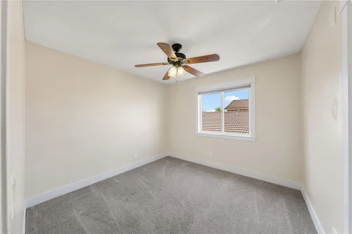 Guest bedroom 4