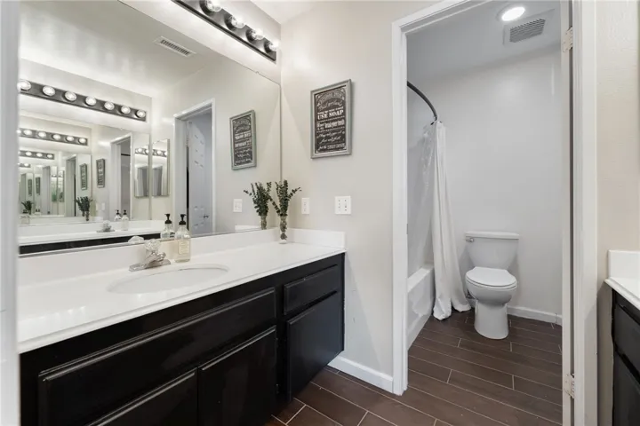 Upstairs bathroom