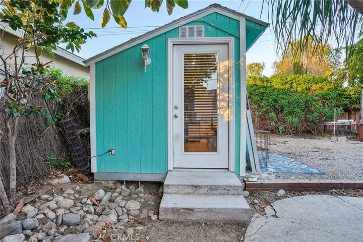 Backyard Office/Shed