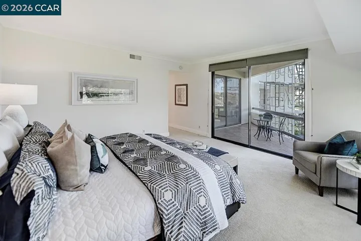 3711 Terra Granada Dr 3b, Walnut Creek, California 94595