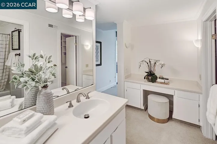 3711 Terra Granada Dr 3b, Walnut Creek, California 94595