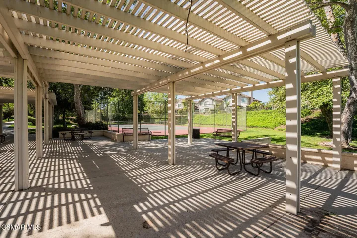 675 Overlook Rd Simi Valley CA-large-038