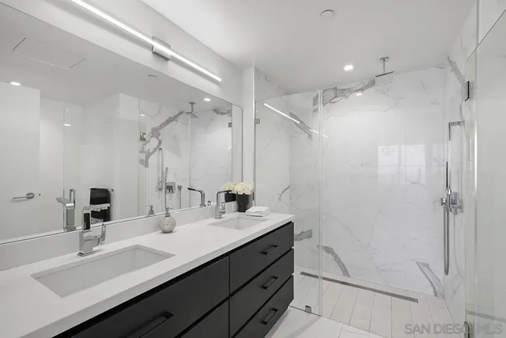 Primary Bath/Spa