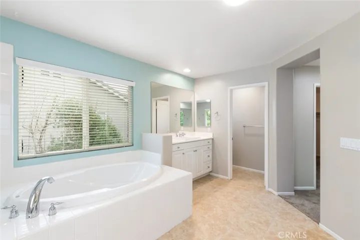 Upstairs Primary Ensuite Bathroom 4.