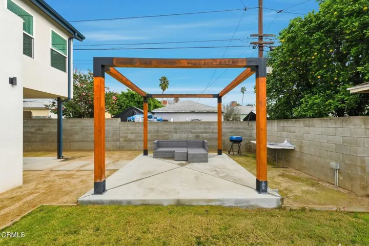 33_2534_El_Sol_Ave_Altadena_CA_91001_USA