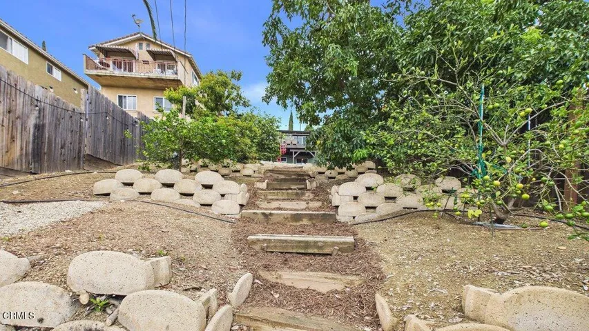 051_cam06413g6-pr0026-still002_969