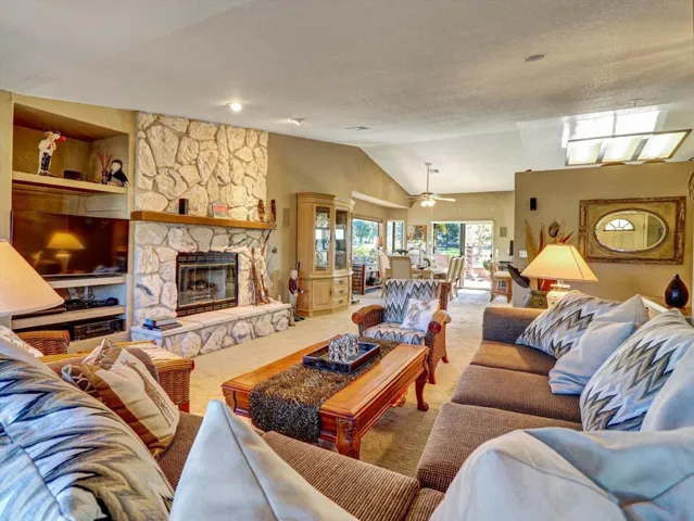 14-9840 Warwick Drive Desert Hot Springs