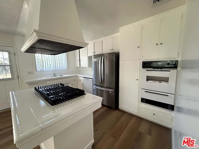 22739 Marlin Place, West Hills, California 91307