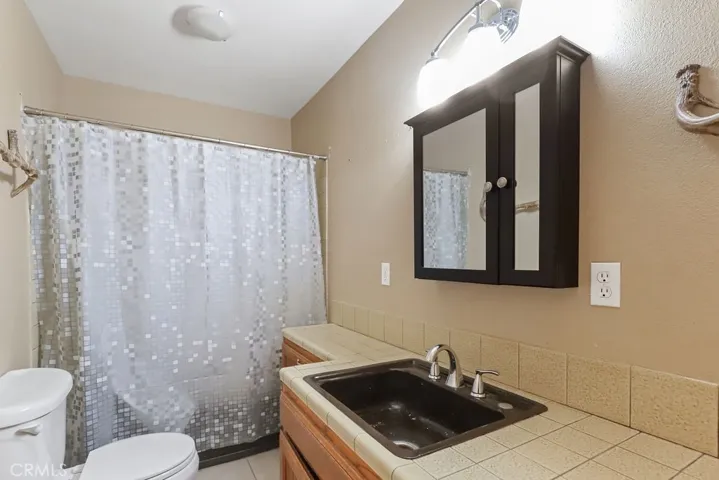 Basement nook area staged by AI