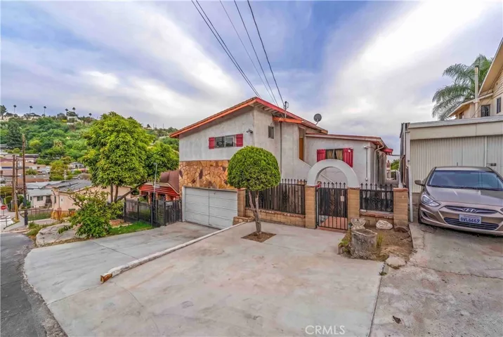 3680 Rolle, Los Angeles, California 90031