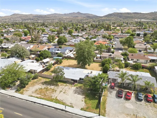 Neighborhood