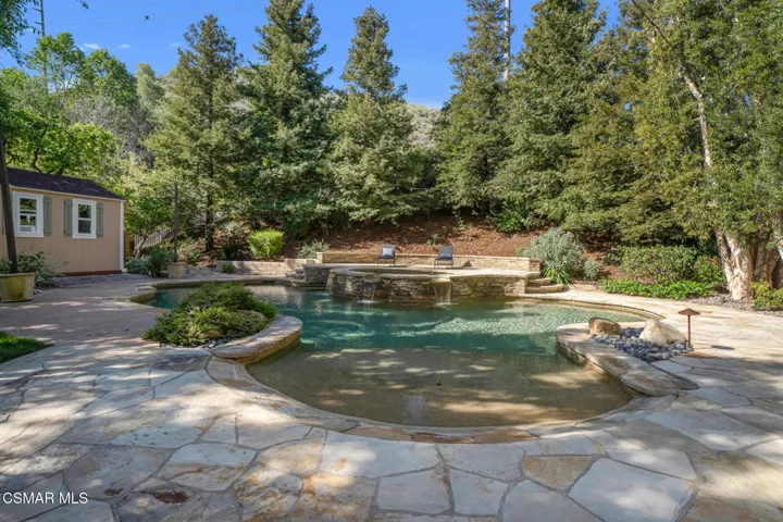 1910 Max Ct  -  HsHProd-42