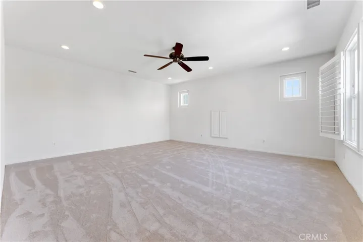 Loft upstairs
