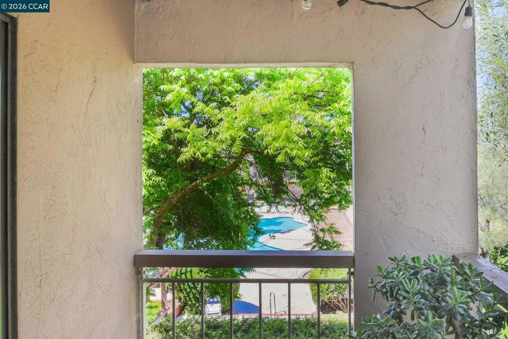 360 N Civic Dr 204, Walnut Creek, California 94596 — photo 5