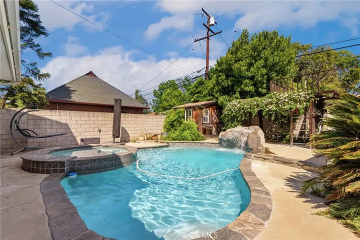231 Lincoln Avenue, Pomona, California 91767