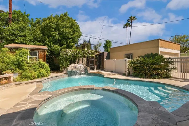 231 Lincoln Avenue, Pomona, California 91767