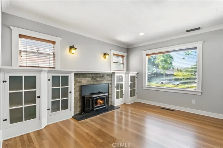 231 Lincoln Avenue, Pomona, California 91767