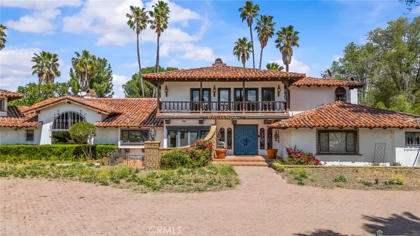 35438 De Portola Road, Temecula, California 92592