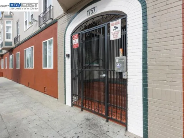 1757 26th Ave, Oakland, California 94601