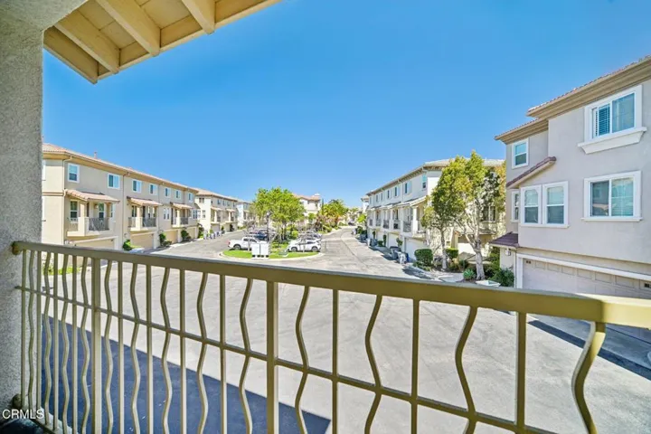 43-web-or-mls-Bayside Cir-S0904-043