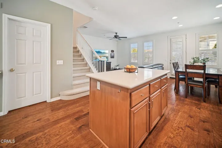 18-web-or-mls-Bayside Cir-S0904-018