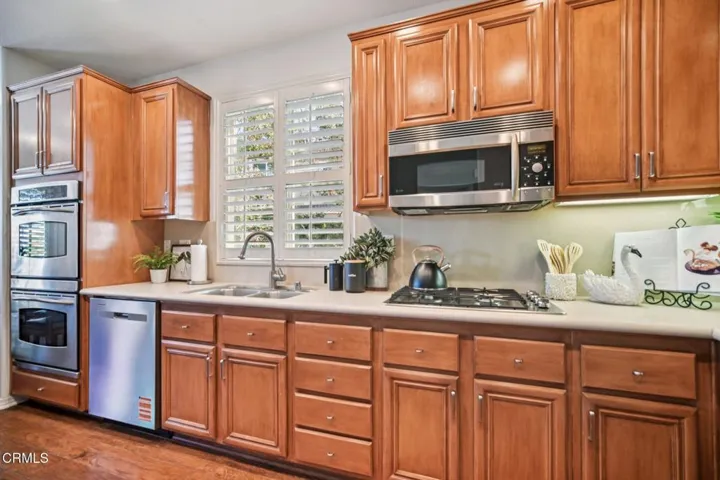 16-web-or-mls-Bayside Cir-S0904-016