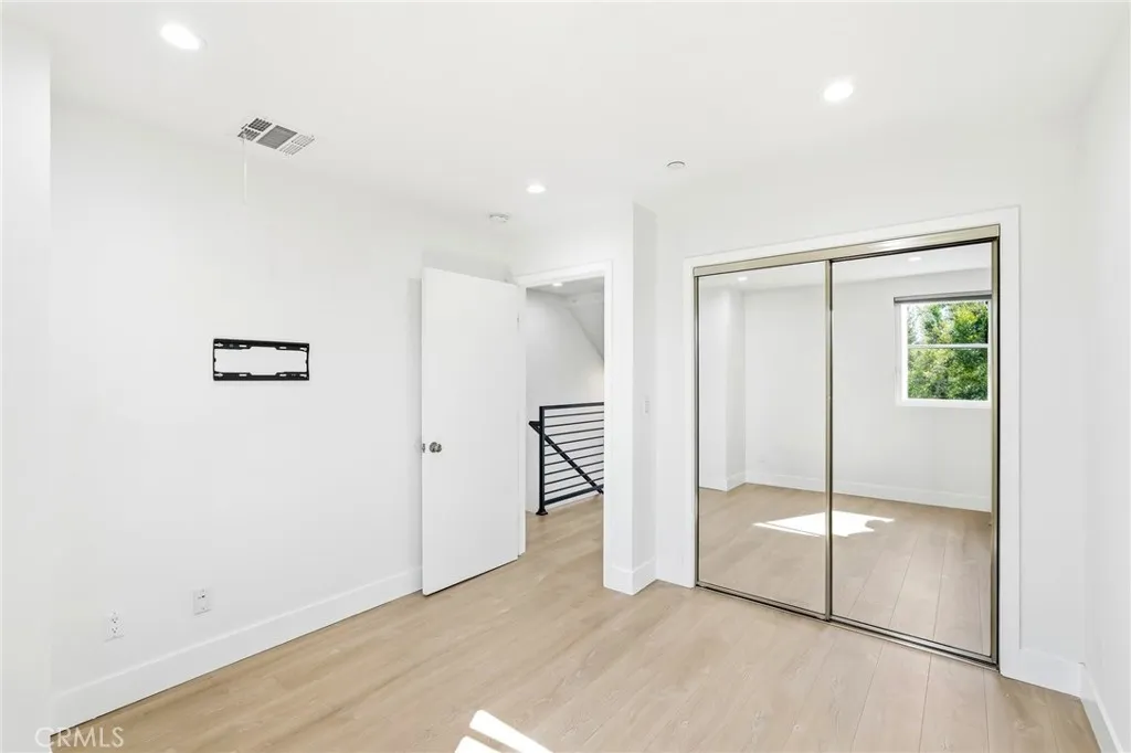 Makes great additional living area or office