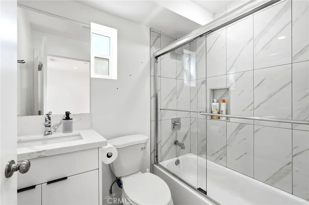 Hall bath