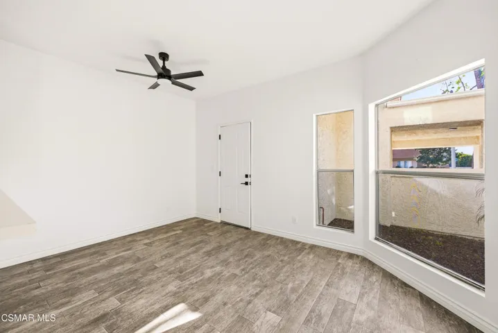 4898 Elderberry Ave Moorpark-12