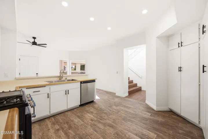 4898 Elderberry Ave Moorpark-10