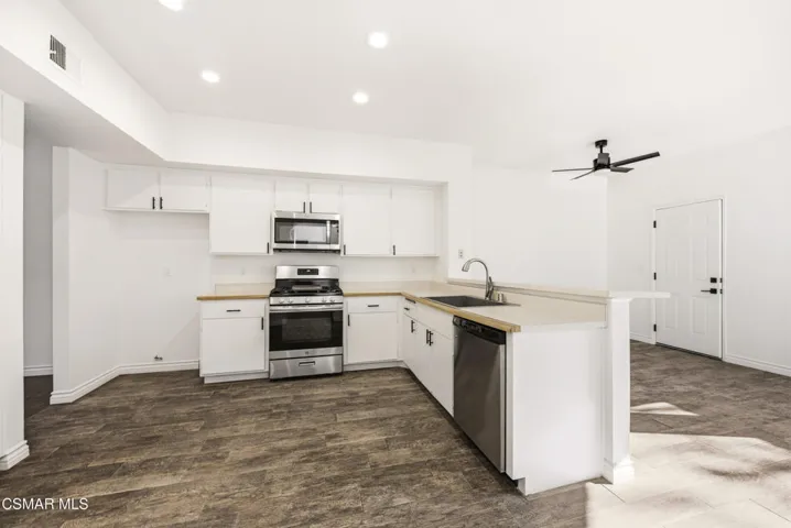 4898 Elderberry Ave Moorpark-11