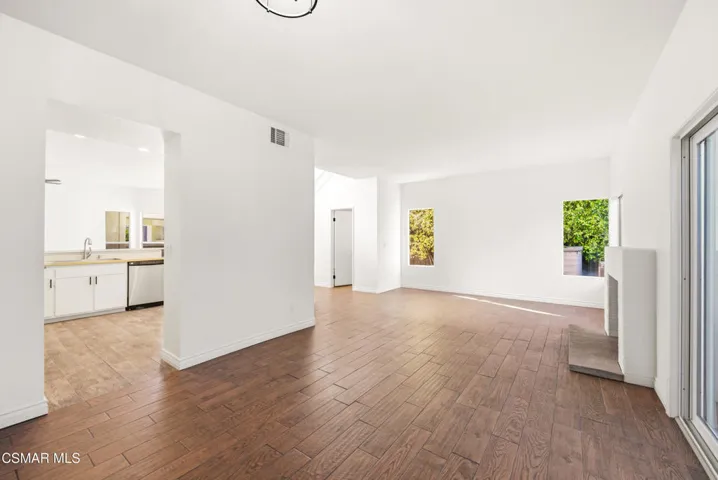 4898 Elderberry Ave Moorpark-9