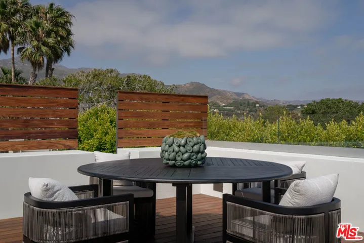 23649 Malibu Colony Road, Malibu, California 90265