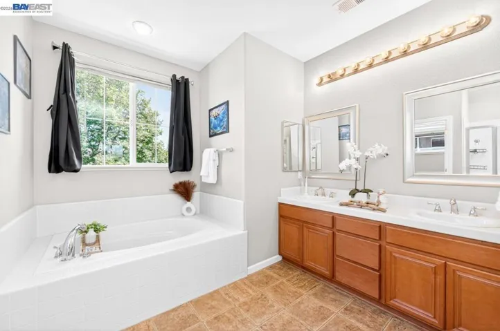 4547 Glenbrook Dr, Tracy, California 95377