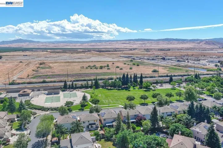 4547 Glenbrook Dr, Tracy, California 95377