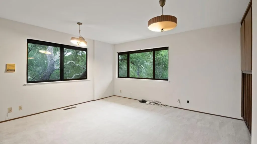 Hobby room