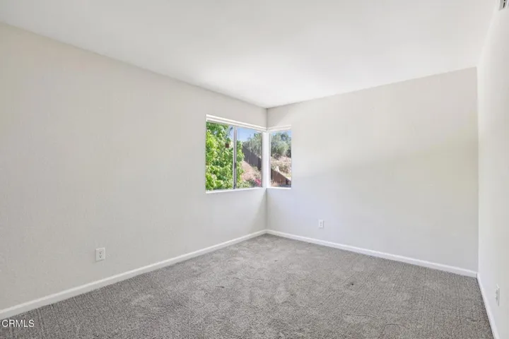 24-web-or-mls-Summerfield St-S0904-024