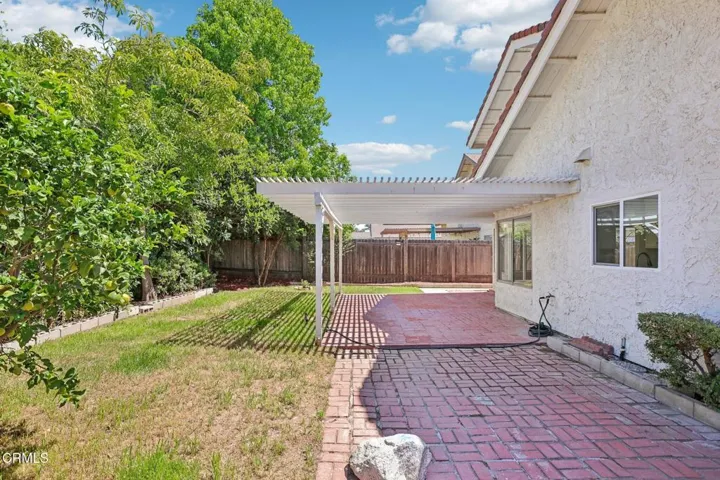 36-web-or-mls-Summerfield St-S0904-036