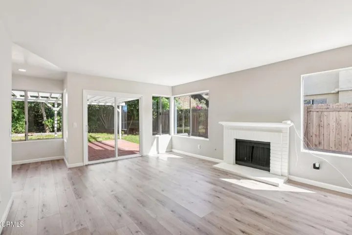 9-web-or-mls-Summerfield St-S0904-009