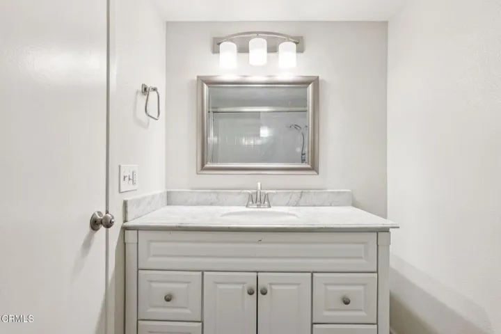 20-web-or-mls-Summerfield St-S0904-020