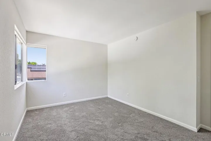 25-web-or-mls-Summerfield St-S0904-025