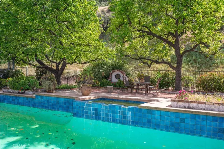 Oversized Pool