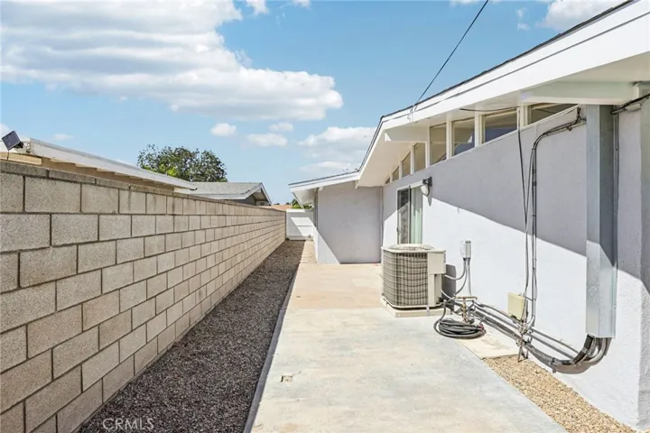 Large Sideyard- 1054 N Hermosa Anaheim Ca 92801
