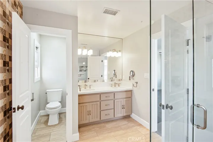Primary bath