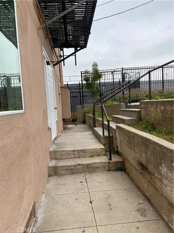 755 S Boyle, Los Angeles, California 90023