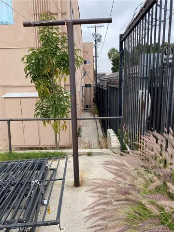 755 S Boyle, Los Angeles, California 90023