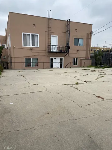 755 S Boyle, Los Angeles, California 90023