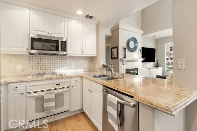 17 Auvergne, Newport Coast, California 92657