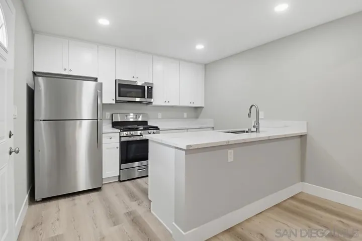 3/2 - 818sf - In Unit Laundry