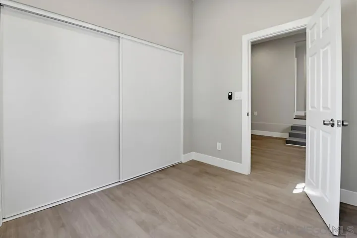 1/1 - 400sf - In Unit Laundry
